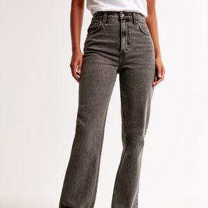 Abercrombie gray wash 90s high rise straight leg jeans